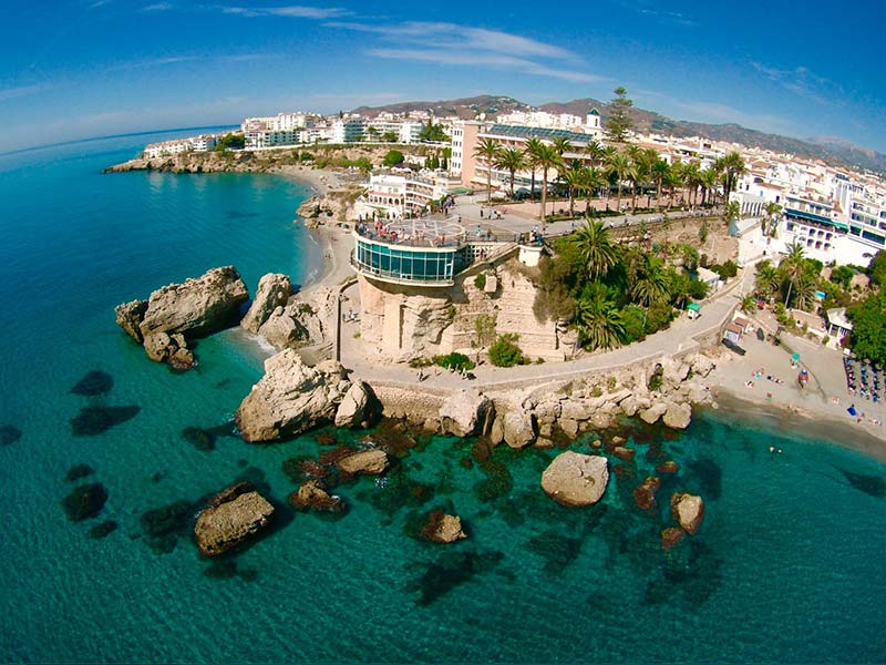 Nerja private tours from Malag